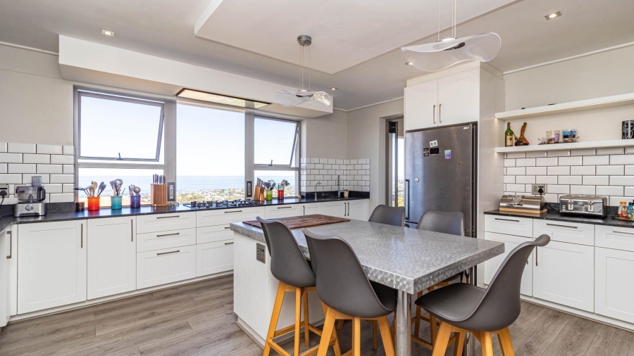 4 Bedroom Property for Sale in Berghof Western Cape